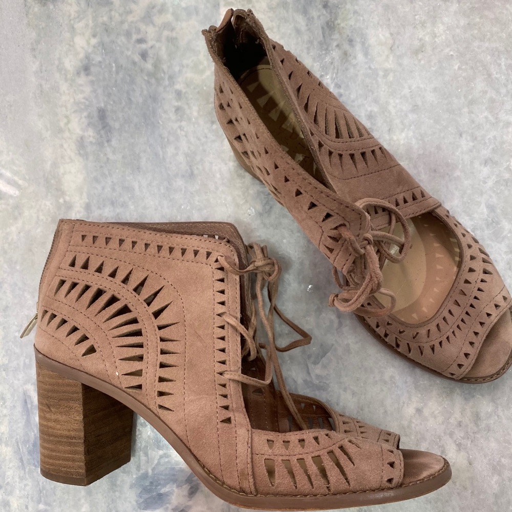 Vince Camuto Heels